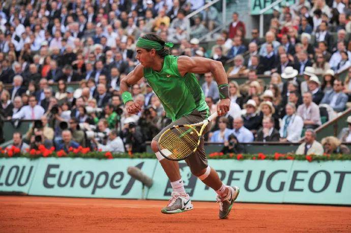 纳达尔回归赛场，高光表现首场状态亮眼，切尔西观众沸腾！