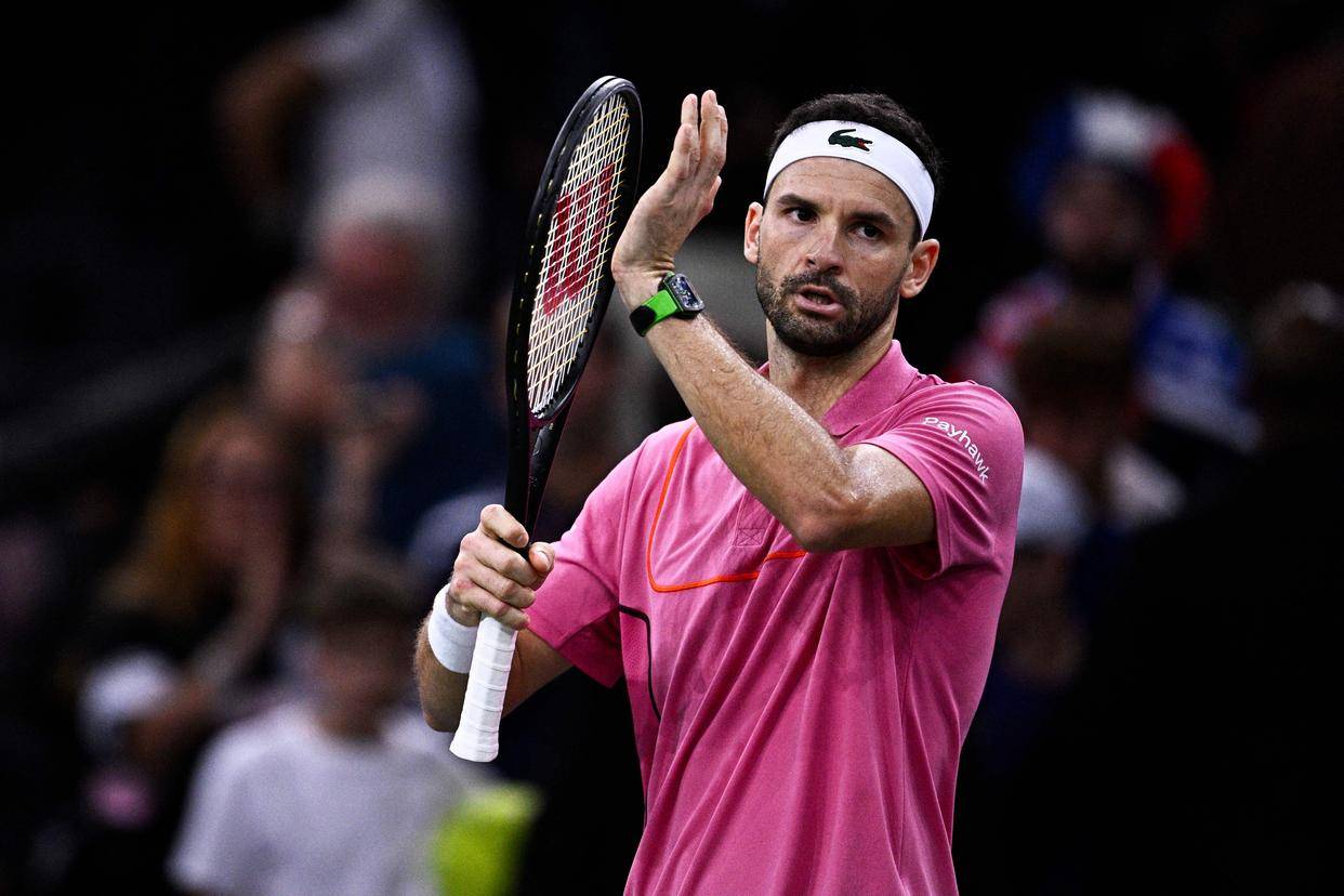 包含费德勒连续二十场比赛得分超过比赛局势复杂，公牛不断突破！的词条